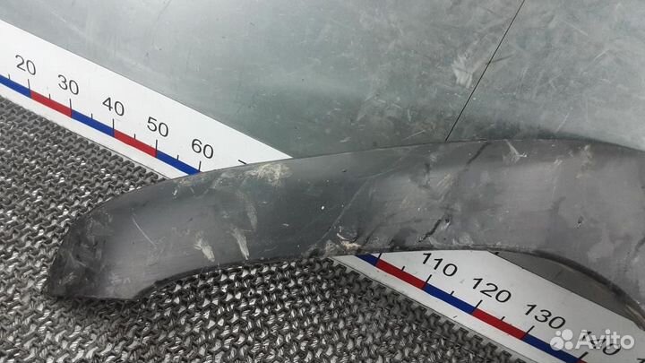 Молдинг переднего левого крыла Nissan Patrol