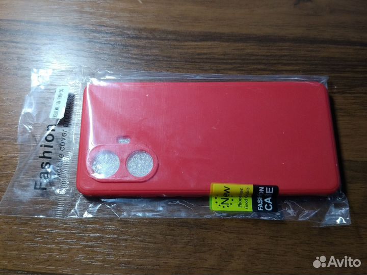 Чехол для realme 10 pro + (красный)
