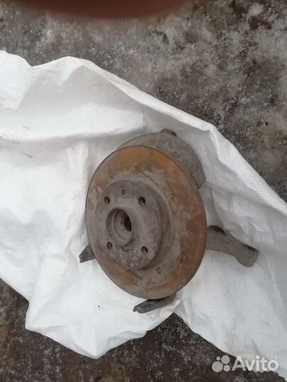 Фольксваген гольф 3 поворотный кулак