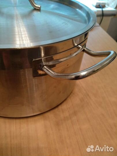 Кастрюля из нержавейки 8 л