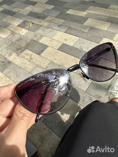 Солнцезащитные очки YSL Saint Laurent