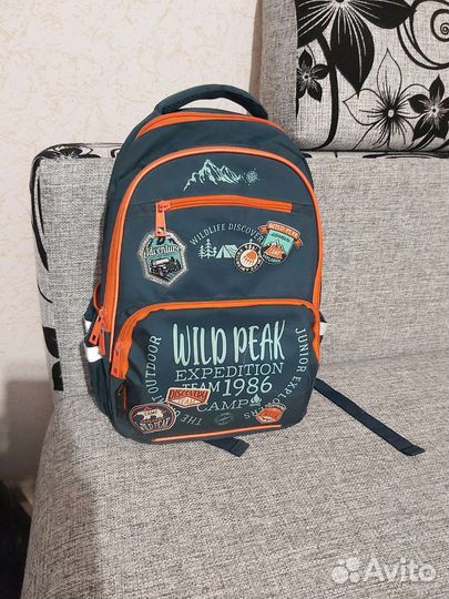 Рюкзак школьный и пенал