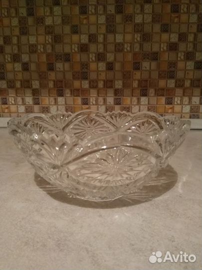 Красивая ваза для фруктов