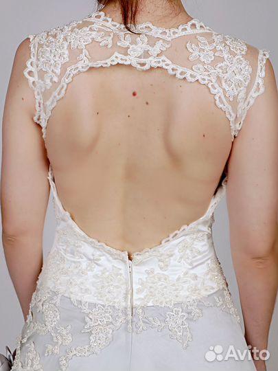 Вечернее платье в пол 46