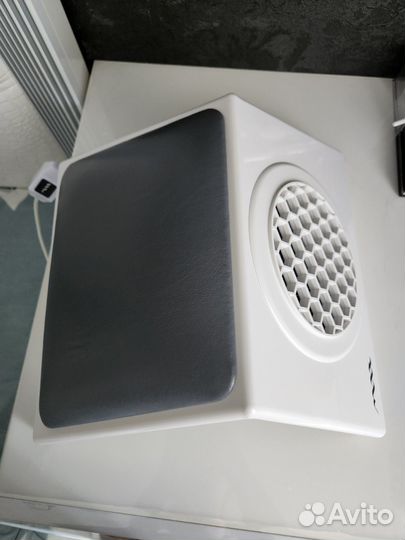 Маникюрный настольный пылесос Max Ultimate 4