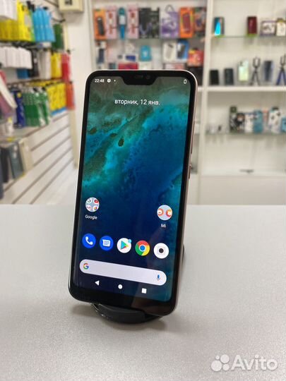 Xiaomi Mi A2 Lite Android One, 4/64 ГБ