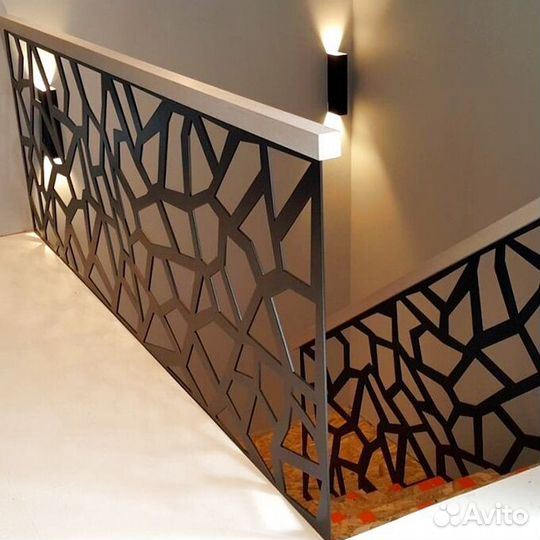 Ограждения и заборы