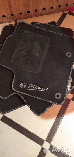 Автомобильные коврики