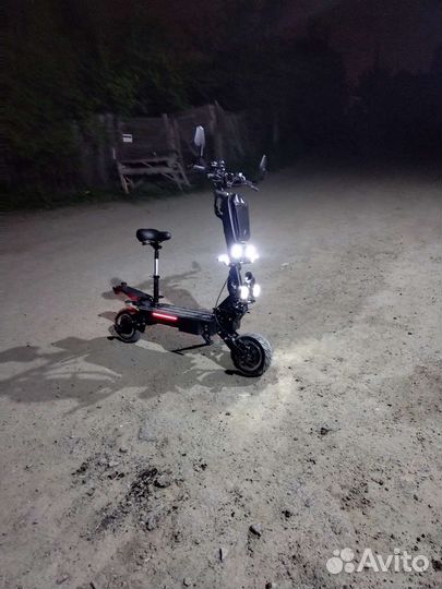 Электрический самокат для взрослых