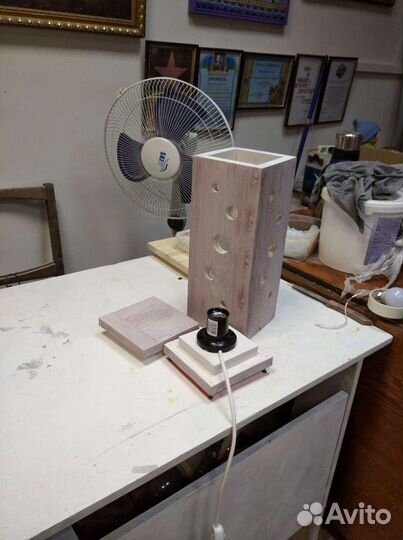 Светильник настольный