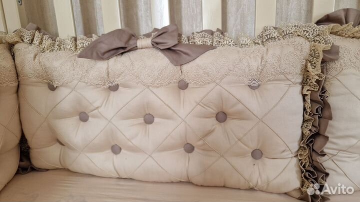 Бортики в кроватку