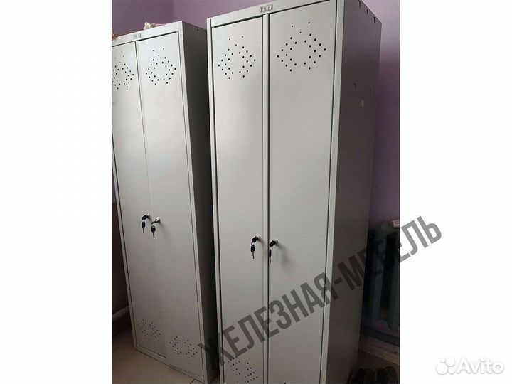 Металлический шкаф для одежды Практик Ls 21-50