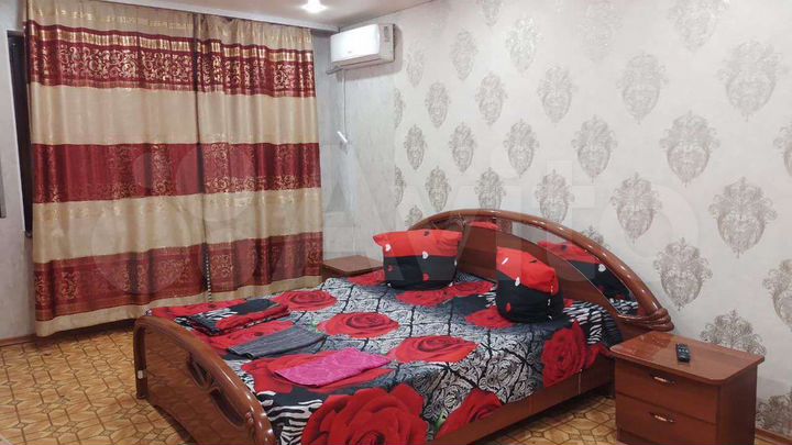 2-к. квартира, 60 м², 1/5 эт.