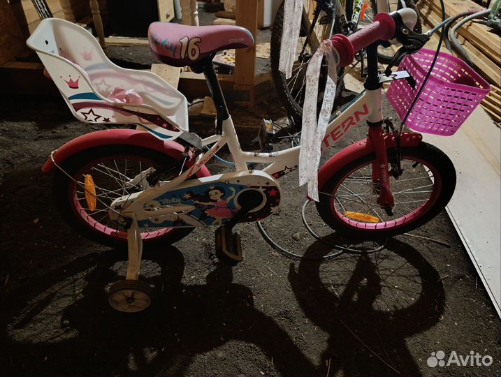 Детский трехколесный велосипед