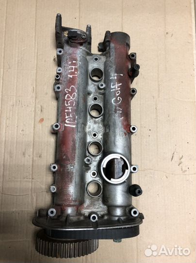 Постель распредвалов Фольксваген Гольф 4 1,4 16V