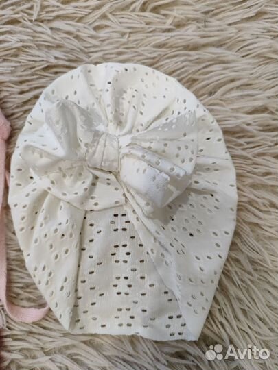 Шапки пакетом от 5-6 месяцев