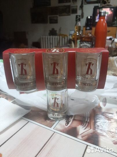 Продаю набор рюмок