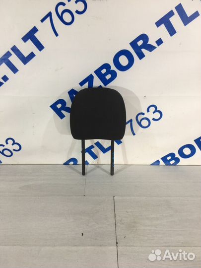 Подголовник заднего сиденья прав renault sandero 2