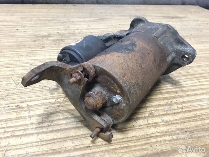 Стартер Audi A4 B6 AMB 1.8 Turbo 2000-2004 г