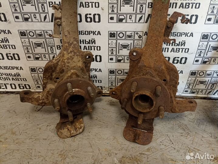 Кулак поворотный передний Volga Siber, Chrysler