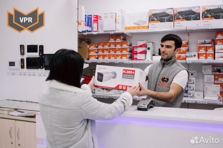 Уличная камера видеонаблюдения