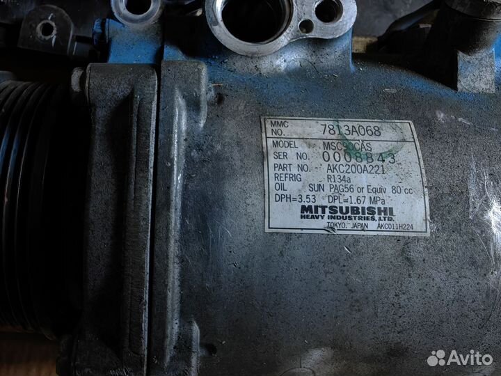 Компрессор кондиционера 7813A068 Mitsubishi