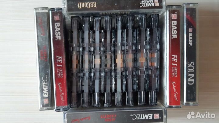 Аудиокассеты- 8шт