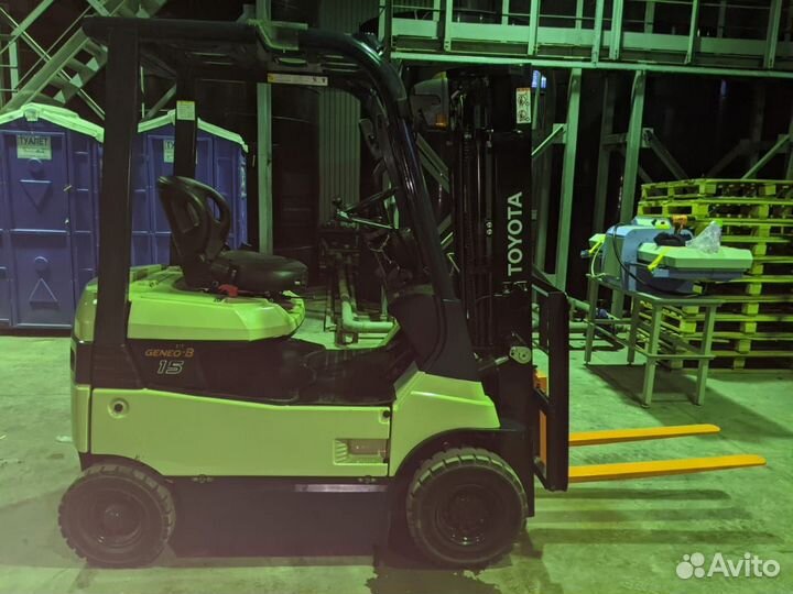 Вилочный погрузчик Toyota 7FB15 (7FBH15), 2015