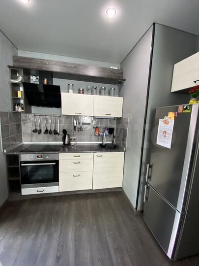 2-к. квартира, 48 м², 1/9 эт.