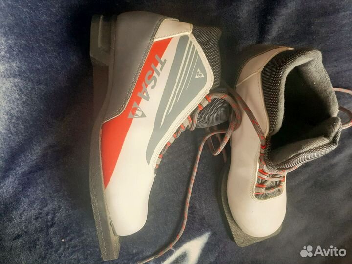 Лыжные ботинки классические размер 33