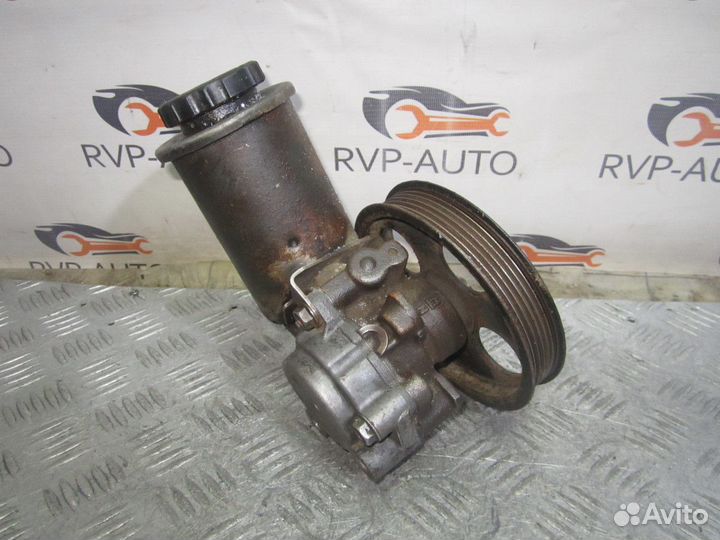 Насос гидроусилителя 1JZ Toyota Cresta 1992-01
