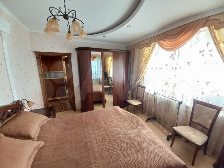 3-к. квартира, 94,2 м², 3/6 эт.