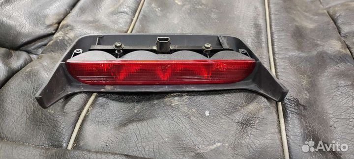 Дополнительный стоп сигнал Ауди А4 Б5