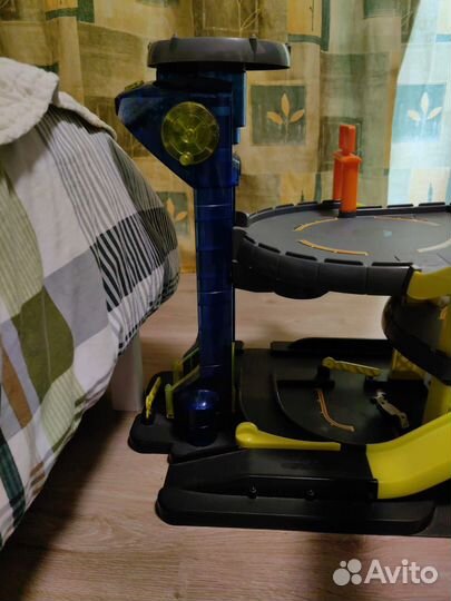 Трек,парковка,город с машинками хот вилс