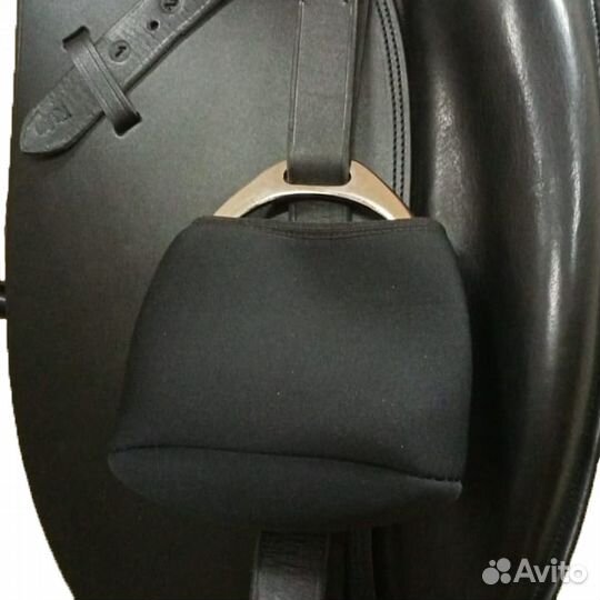 Чехлы на стремена неопреновые