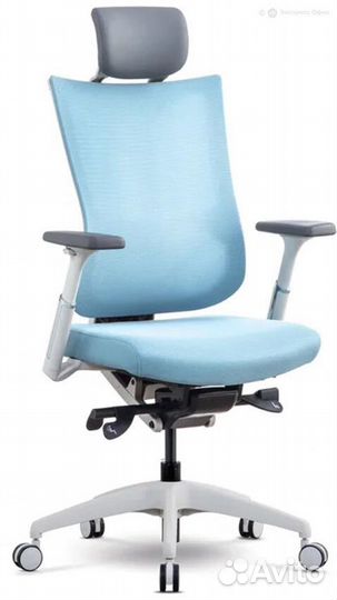 Кресло для руководителя Schairs Tone M01W