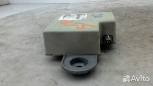 Блок управления антенной BMW 7 F01 (72F05NC20)