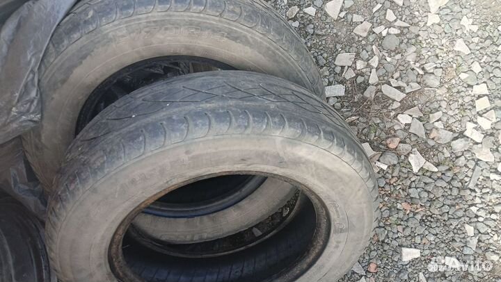 Goodyear Eagle LS EXE 2.25/8 R14 49B