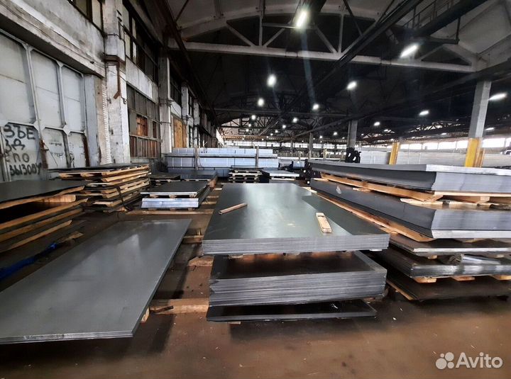 Лист оцинкованный 0.7х1250х2500 Zn140 М Ст02