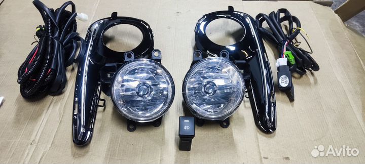 Противотуманные фары toyota vitz