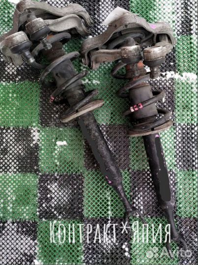 Стойки передние Audi A4 B6 / B7 8E