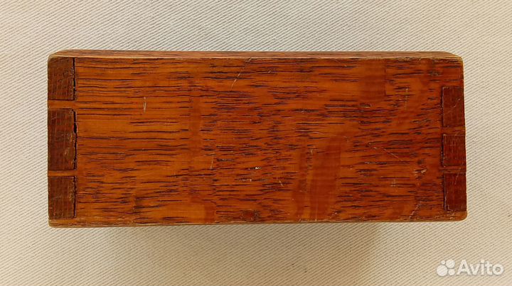 Старинная шкатулка-пенал, Россия