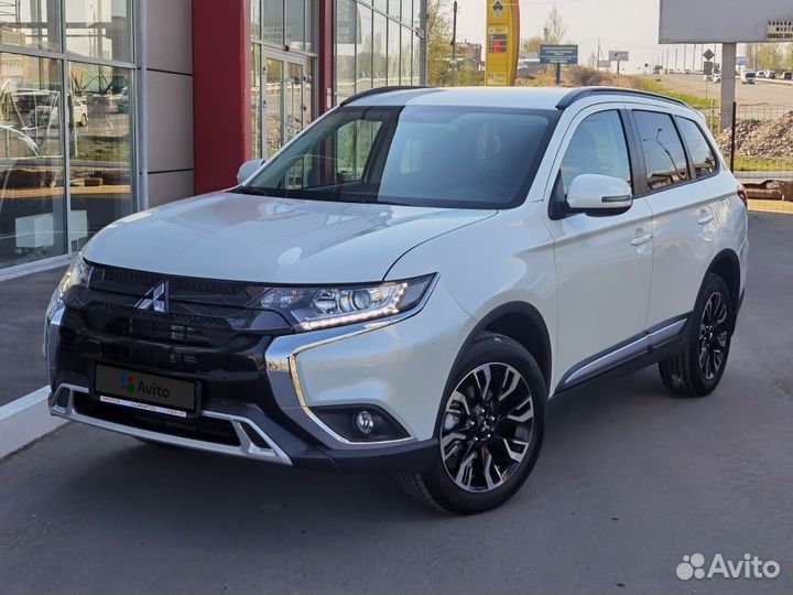 Mitsubishi Outlander 2.0 CVT, 2021, 1 км