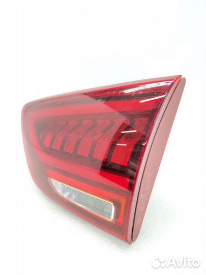 Фонарь крышки багажника (внутренний) задний правый