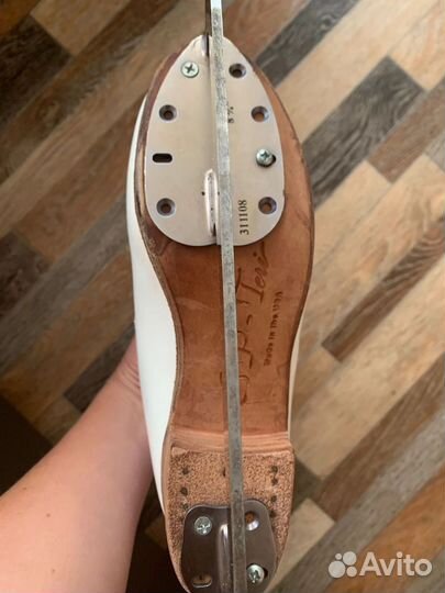 Коньки фигурные, профессиональные