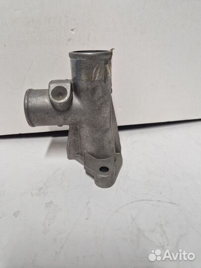 Патрубок ваз-2101-2107 головки блока выпускной