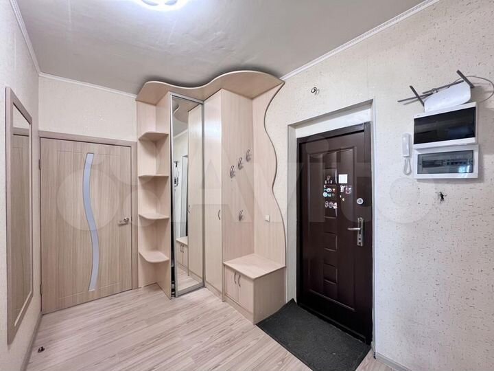 2-к. квартира, 65,8 м², 14/15 эт.