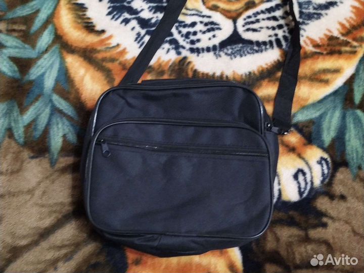 Сумка мужская через плечо