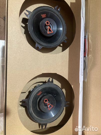 Динамики jbl