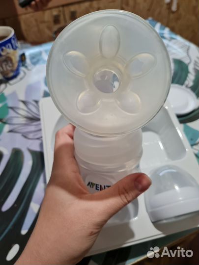 Молокоотсос ручной Avent